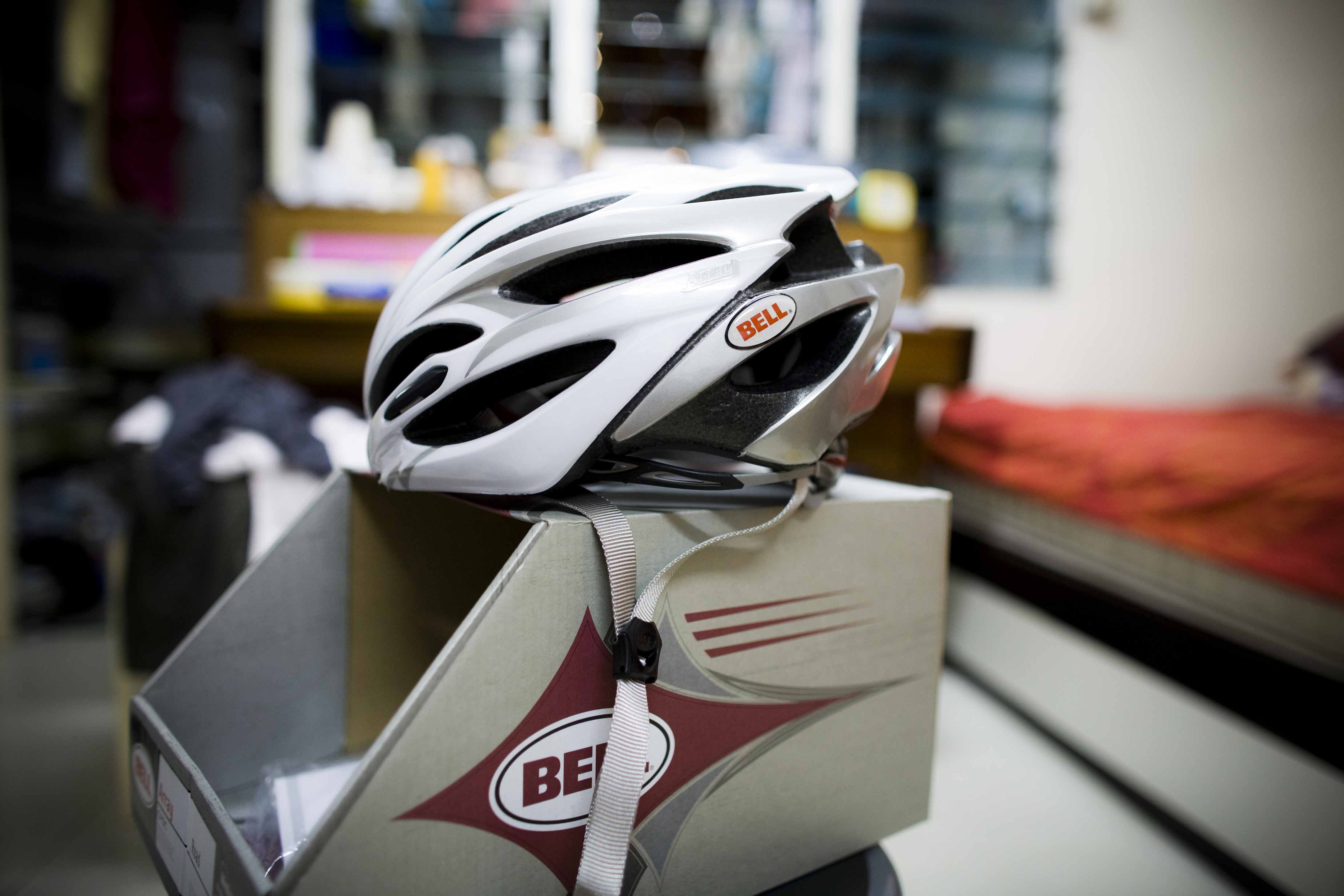 Bell Helmet_005.jpg