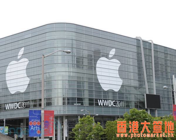 wwdc-2011-06-03-600-46.jpg