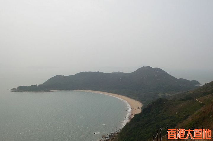 800px-Fan_Lau.JPG