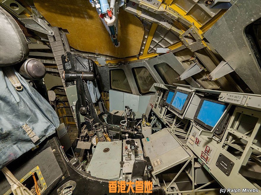 abandoned-soviet-space-shuttle-hangar-buran-baikonur-cosmodrome-kazakhstan-ralph-mirebs-12.jpg