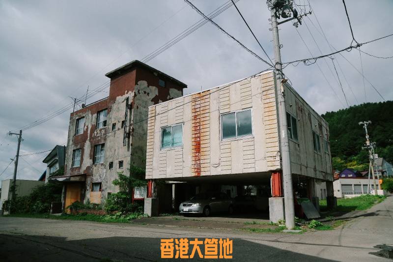 WhatsApp Image 2017-12-12 at 18.27.20 (26).jpeg