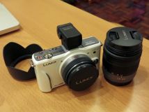 Panasonic DMC-GF2 白色雙鏡 kit ＋ View Finder