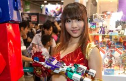 動漫 2012 鐵妹